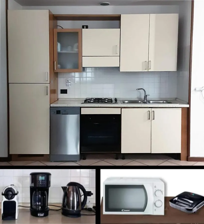 Apartament White Holiday House Desenzano del Garda